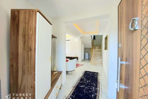 Продажа виллы  в Аланье, Анталье, Турция 2+1, 220м2, №233484 – фото 2