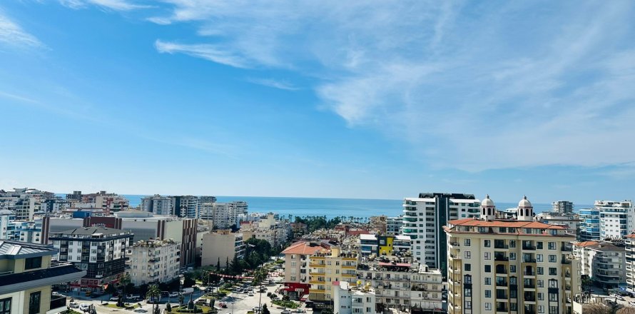 1+1 Apartment  in Mahmutlar, Antalya, Turkey No. 225376