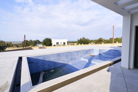 Продажа виллы в Эсентепе, Гирне, Северный Кипр 3+1, 185м2, №214257 – фото 24