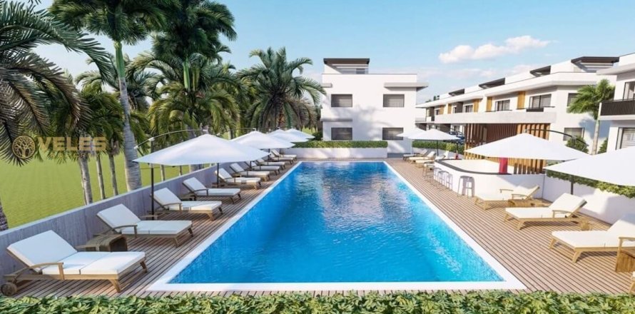 2+1 Apartment  in Long Beach, Iskele, Northern Cyprus No. 214259