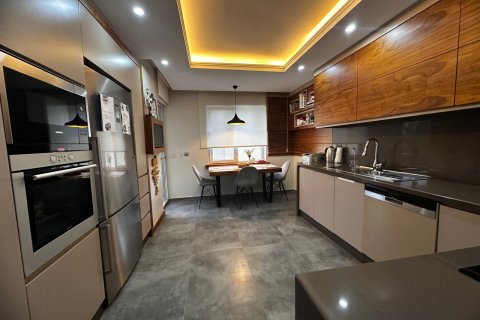 Продажа квартиры  в Оба, Анталье, Турция 3 комн., 180м2, №224992 – фото 5