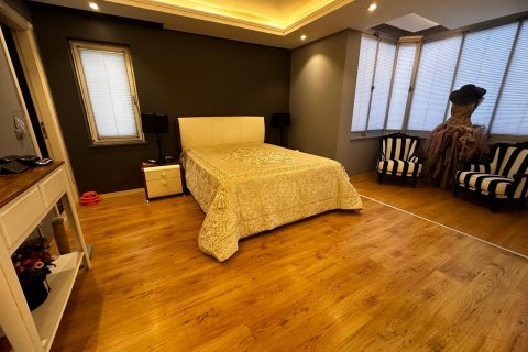 Продажа квартиры  в Оба, Анталье, Турция 3 комн., 180м2, №224992 – фото 13
