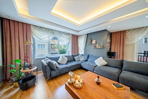 Продажа квартиры  в Оба, Анталье, Турция 3 комн., 180м2, №224992 – фото 2