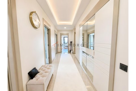 Продажа квартиры  в Бююкчекмедже, Стамбуле, Турция 4+1, 214м2, №224555 – фото 14
