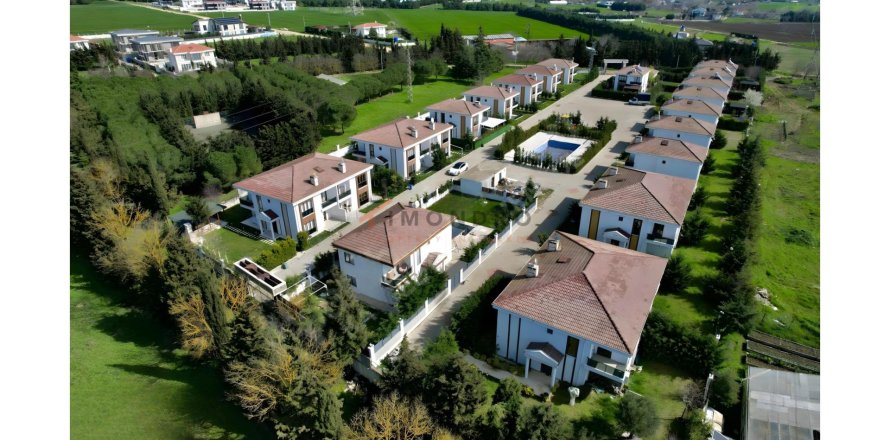 Вилла  5+1 в Силиври, Стамбул, Турция №224558