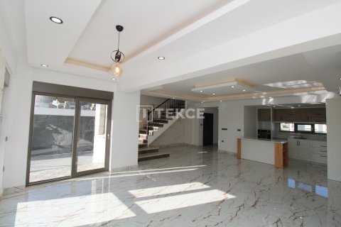 Villa for sale  in Belek, Antalya, Turkey, 4 bedrooms, 220m2, No. 215209 – photo 13