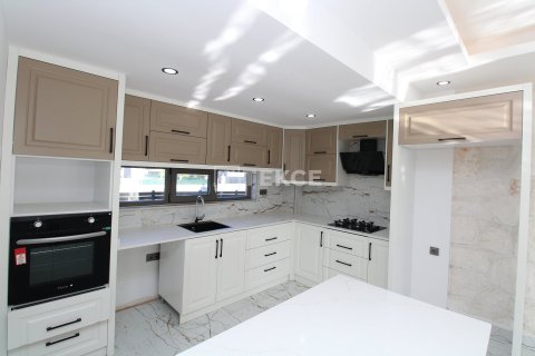 Villa for sale  in Belek, Antalya, Turkey, 4 bedrooms, 220m2, No. 215209 – photo 17