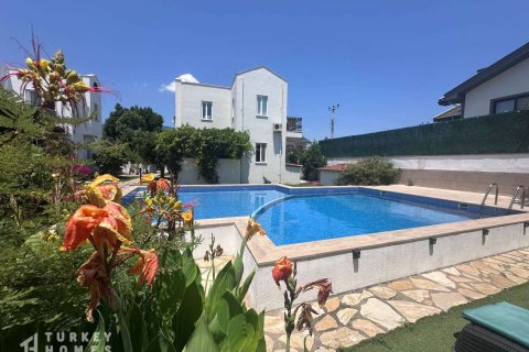 ویلا در Dalyan ، ترکیه 3 خوابه ، 150 متر مربع. شماره 232643 - 2