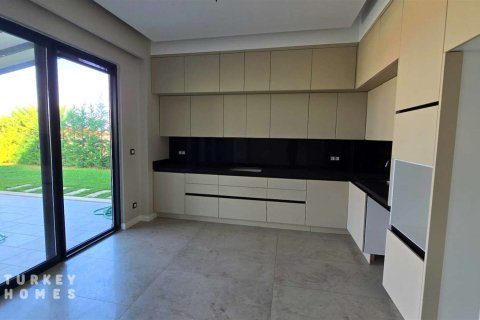 Продажа виллы  в Сапандже, Сакарье, Турция 4+1, 318м2, №232641 – фото 11