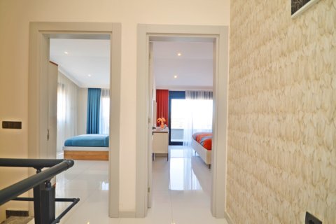 2+1 Wohnung in Alanya, Antalya, Türkei Nr. 216486 - 2