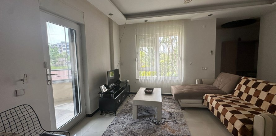 1+1 Apartment  in Antalya, Turkey No. 215344