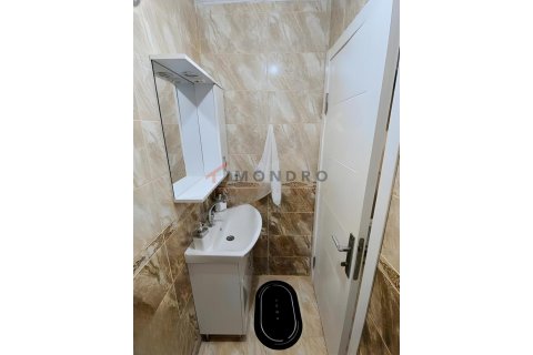 Apartment for sale in Besiktas, Istanbul, Turkey, 2 bedrooms, 90m2, No. 215060 – photo 9