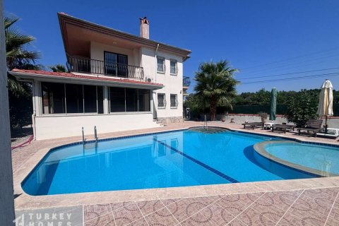 ویلا در Dalyan ، ترکیه 3 خوابه ، 150 متر مربع. شماره 232963 - 2