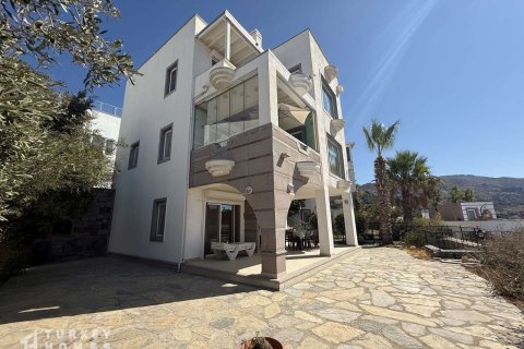 Villa  3+1  Gümüşlük, Muğla, Türkiye №232964