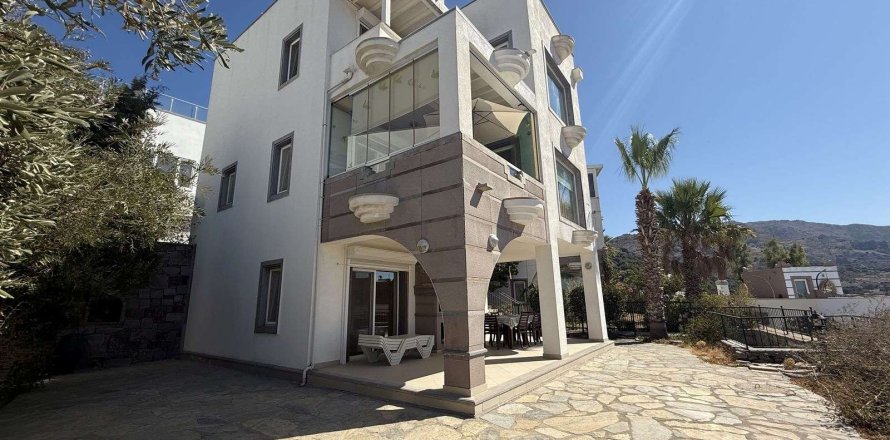 Villa 3+1 Gümüşlük, Muğla, Türkiye №232964
