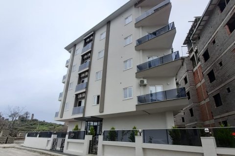 Daire  2+1  Mahmutlar, Antalya, Türkiye №231066