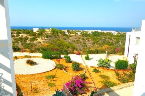 2+1 Lägenhet  i Tatlisu, Famagusta,  Nr. 214035