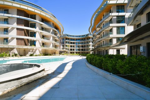 1+1 Lägenhet i Oba, Antalya, Turkiet Nr. 227140 - 2