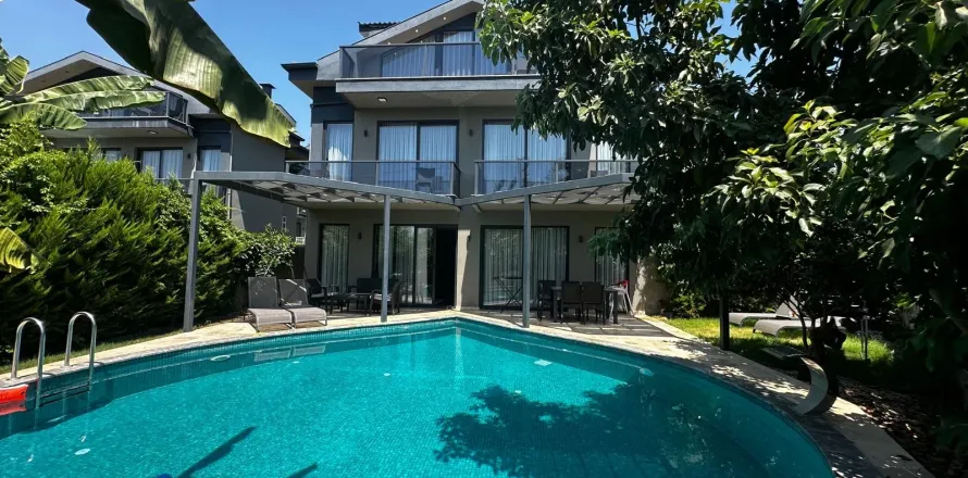 4+1 Lejlighed  i Avsallar, Antalya, Tyrkiet Nr. 223979