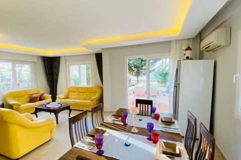 آپارتمان در  Avsallar ، ترکیه 4 خوابه ، 330 متر مربع.  شماره 223981 - 8