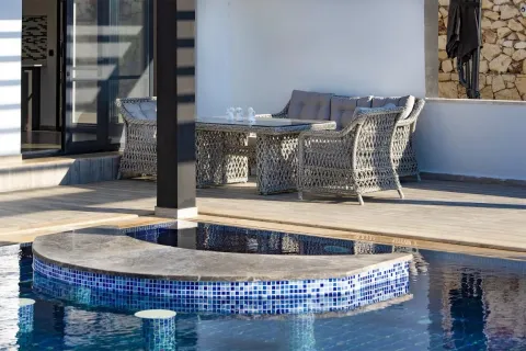 آپارتمان در  Avsallar ، ترکیه 6 خوابه ، 1000 متر مربع.  شماره 223983 - 18