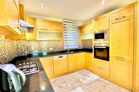 Продажа виллы  в Каргыджаке, Аланье, Анталье, Турция 3+1, 220.0м2, №213704 – фото 23