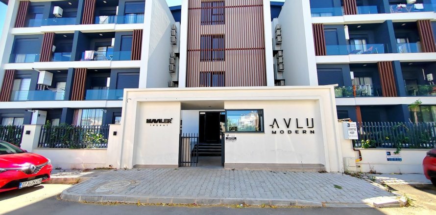 آپارتمان در Muratpasa، Antalya ، ترکیه 1 خوابه ، 50 متر مربع. شماره 212556