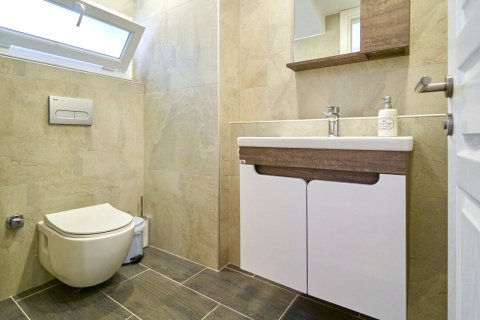 4+1 Villa  in Catalkoy, Girne,  Nr. 214486 - 17