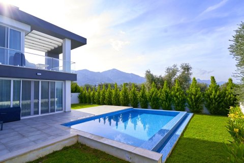 4+1 Villa  in Catalkoy, Girne,  Nr. 214486 - 6
