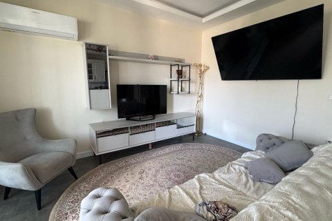 Daire  2+1  Oba, Antalya, Türkiye №215926