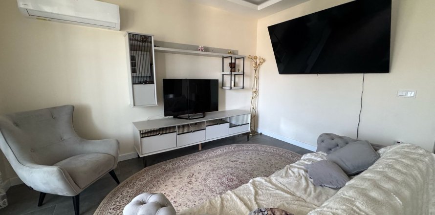 آپارتمان در Oba ، ترکیه 2 خوابه ، 90 متر مربع. شماره 215926