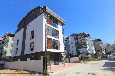 2+1 Lägenhet  i Antalya, Turkiet Nr. 217018 - 3