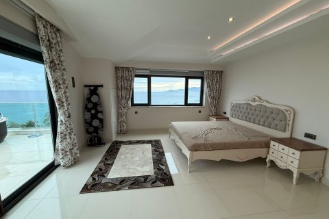 Apartment for sale  in Alanya, Antalya, Turkey, 3 bedrooms, 200m2, No. 220047 – photo 16