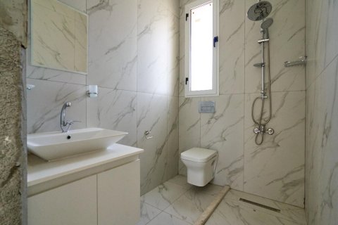 Apartment for sale in Karsiyaka, Girne, Northern Cyprus, 2 bedrooms, 75m2, No. 220045 – photo 17