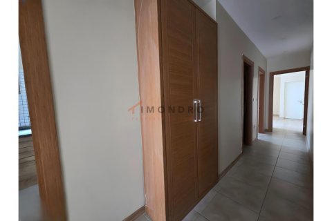 Продажа квартиры  в Кадыкёе, Стамбуле, Турция 2+1, 100м2, №215672 – фото 7