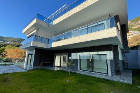 Продажа виллы в Бекташе, Аланье, Анталье, Турция 6+1, 480.0м2, №213792 – фото 1