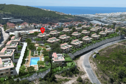 3+1 Villa  in Kargicak, Alanya, Antalya, Turkey No. 230320
