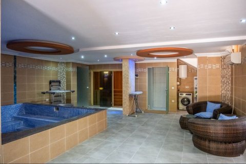 4+1 Villa  i Incekum, Antalya, Turkiet Nr. 219422 - 20