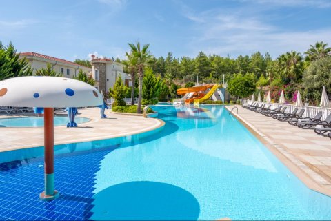 4+1 Villa  i Incekum, Antalya, Turkiet Nr. 219422 - 17