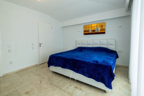 Продажа квартиры  в Кестеле, Анталье, Турция 2+1, 160м2, №219423 – фото 8