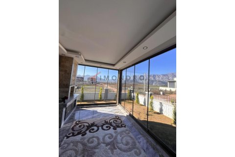 Продажа виллы  в Дёшемеалты, Анталье, Турция 4+1, 250м2, №216330 – фото 8