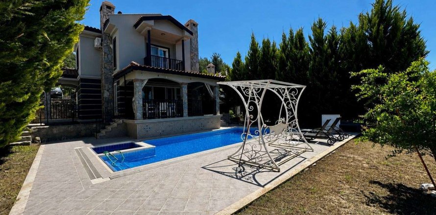 ویلا در Fethiye ، ترکیه 4 خوابه ، 180 متر مربع. شماره 232738