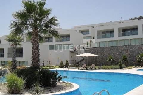 آپارتمان در Milas ، ترکیه 2 خوابه ، 100 متر مربع. شماره 221565 - 2