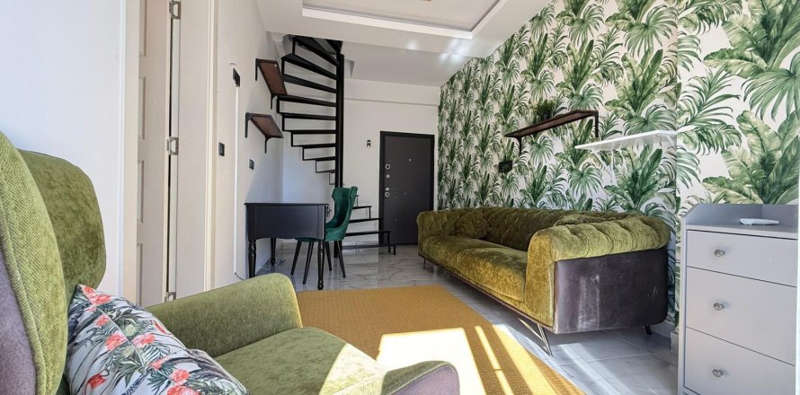 3+1 Lejlighed  i Alanya, Antalya, Tyrkiet Nr. 221471