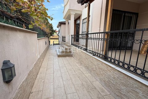 4+1 Villa  i Izmir, Tyrkiet Nr. 215395 - 10