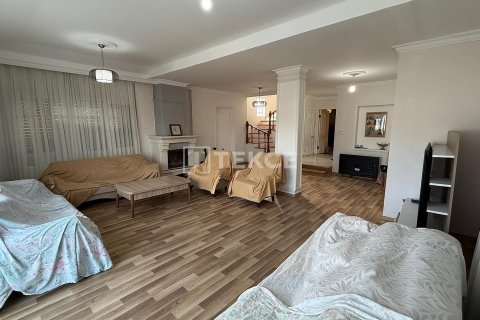 4+1 Villa  i Izmir, Tyrkiet Nr. 215395 - 25