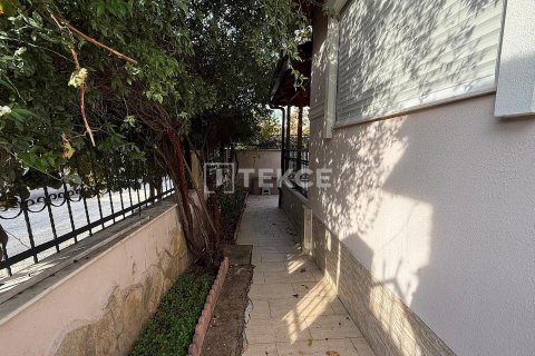 4+1 Villa  i Izmir, Tyrkiet Nr. 215395 - 11
