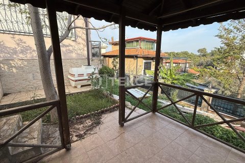 4+1 Villa  i Izmir, Tyrkiet Nr. 215395 - 13
