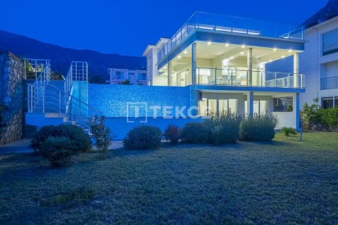 5+1 Villa  i Fethiye, Mugla, Tyrkiet Nr. 215392 - 9
