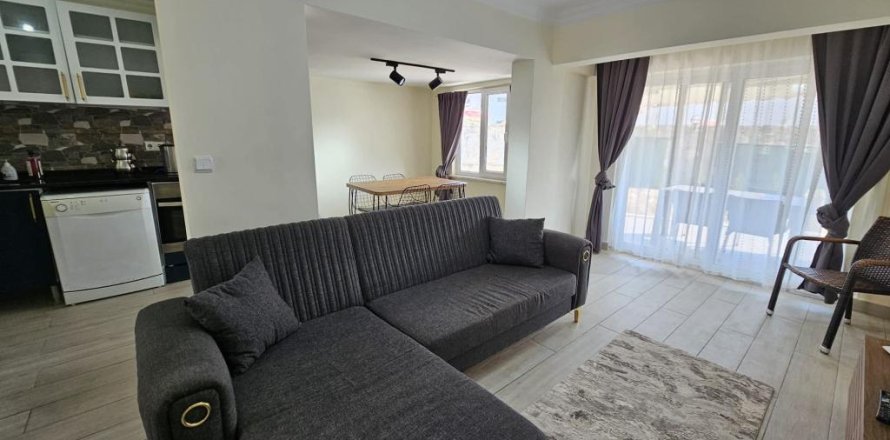 Villa in Turkler, Alanya, Antalya, Turkey No. 215036